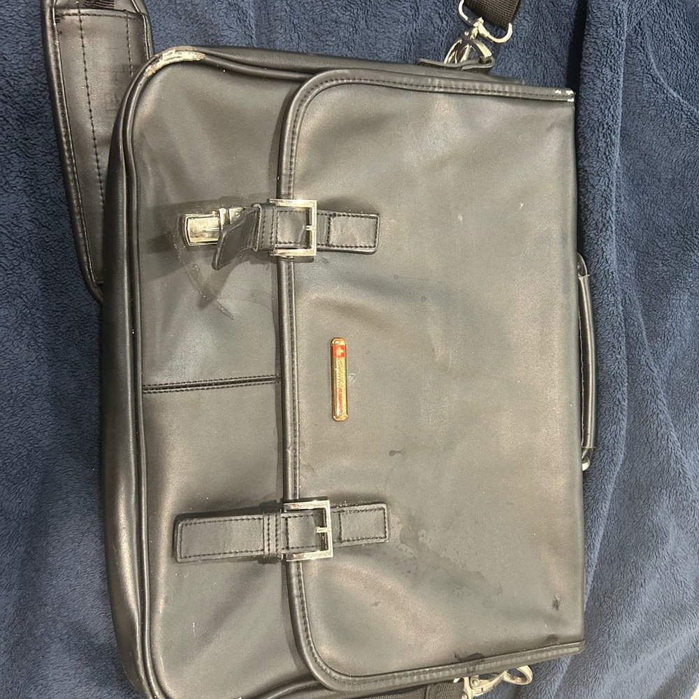 Alpine Swiss Black Leather Briefcase